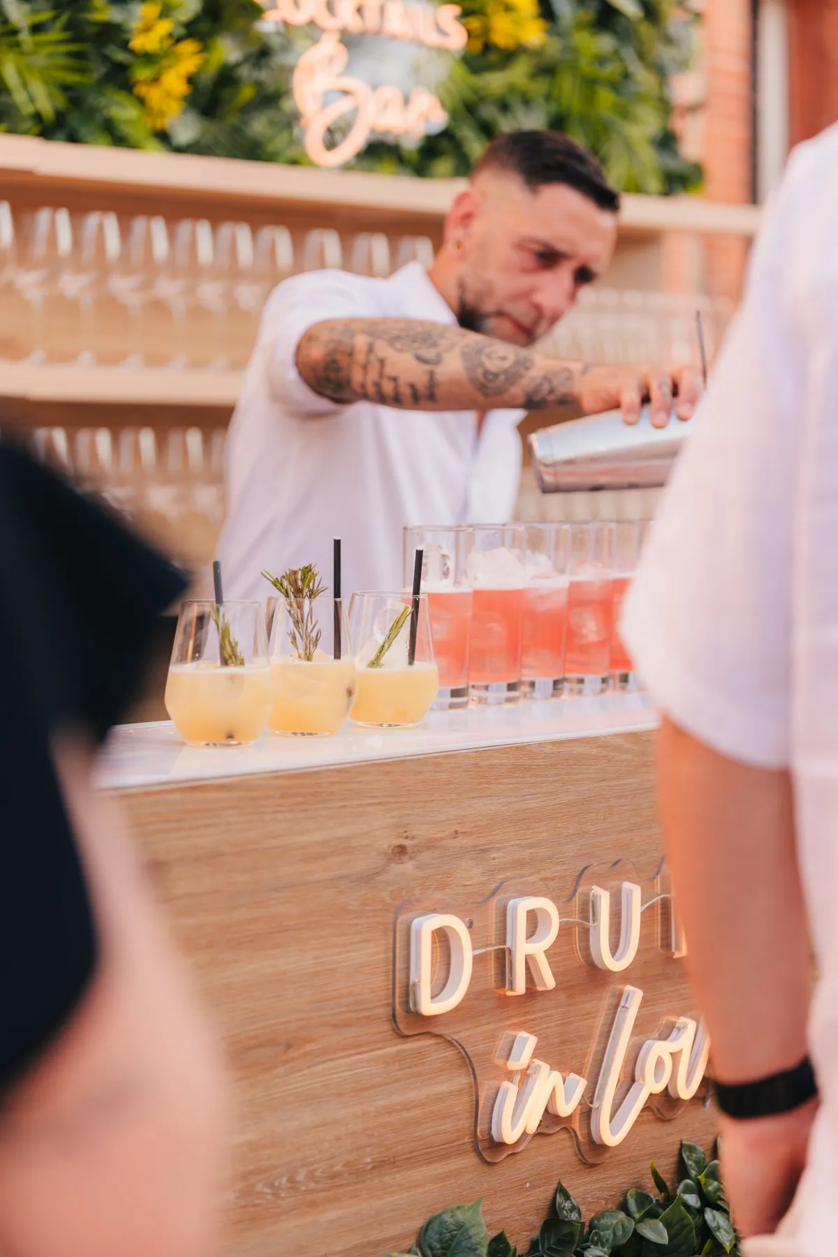 Événement d'entreprise : pourquoi miser sur un bar à cocktails nomade